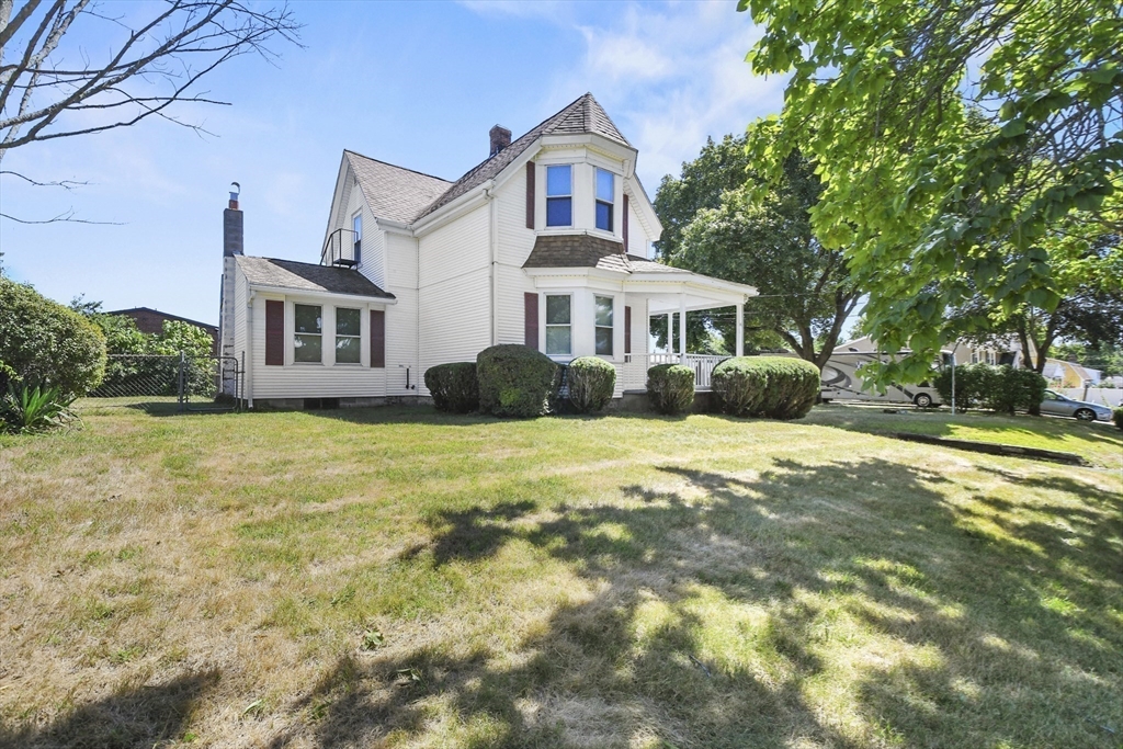 51 Colantha Ave