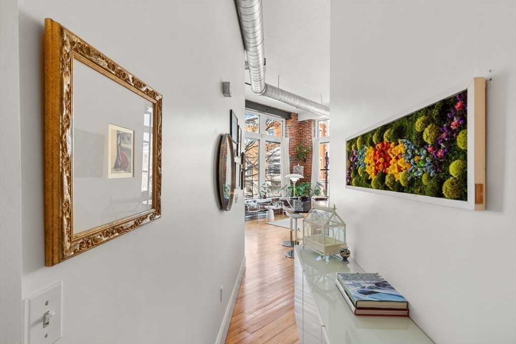 281 Essex St 206