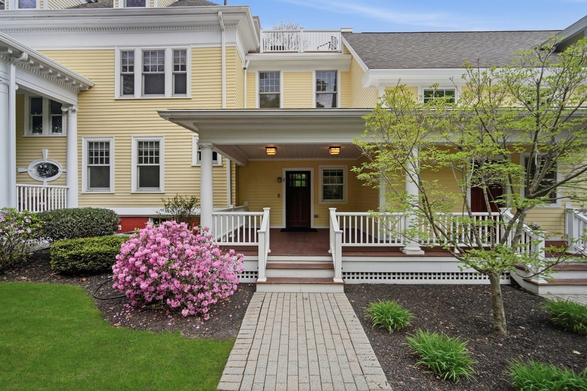 151 Amity St 2