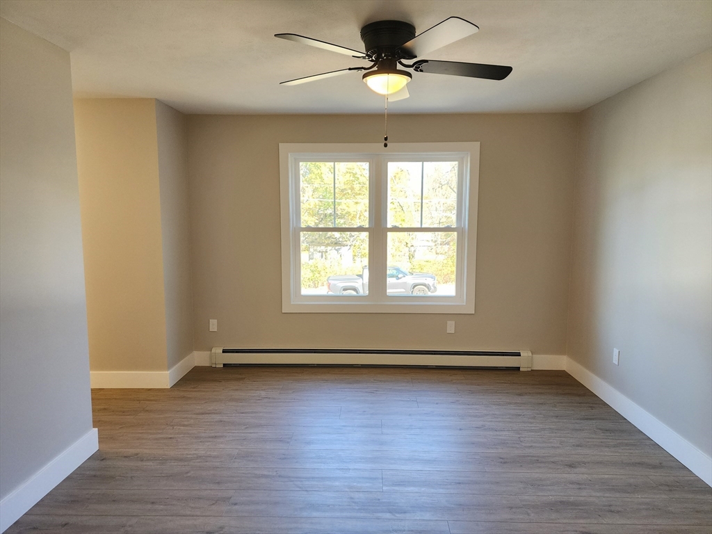 27 Cottage St