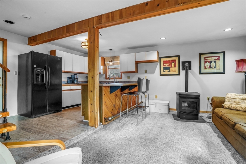 122 S Walker St, Lowell, MA Photo #33