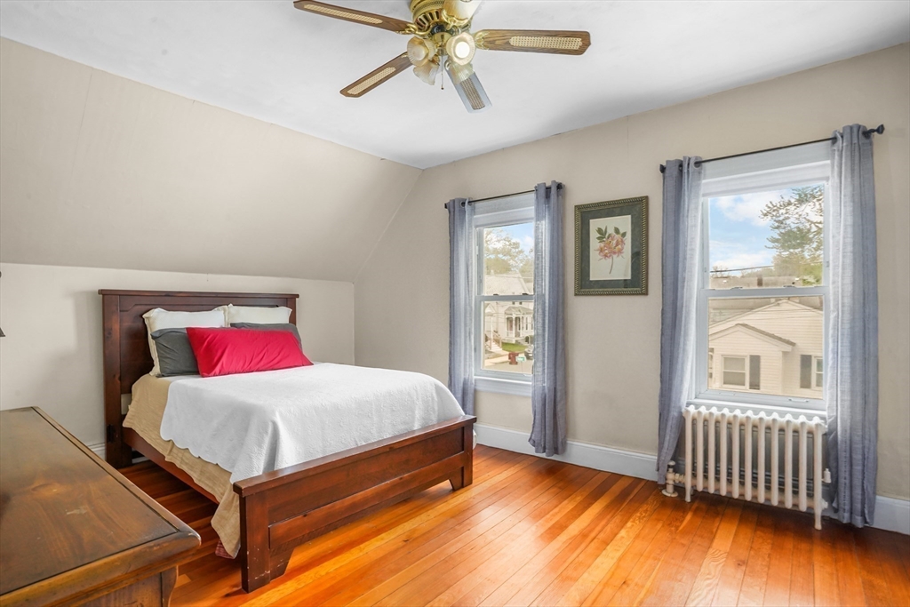 122 S Walker St, Lowell, MA Photo #27