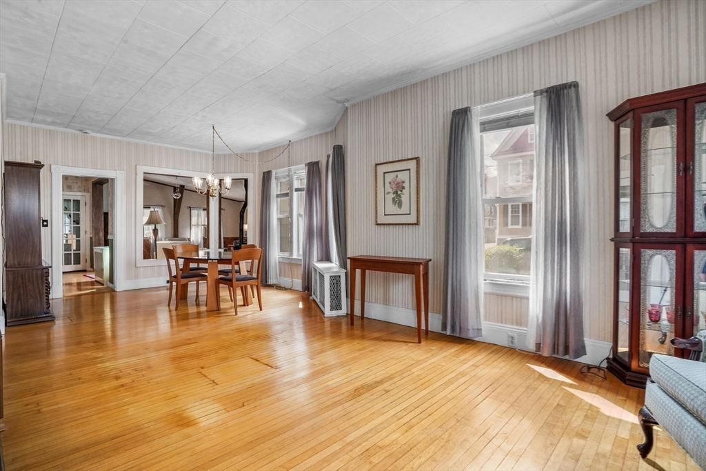 122 S Walker St, Lowell, MA Photo #16