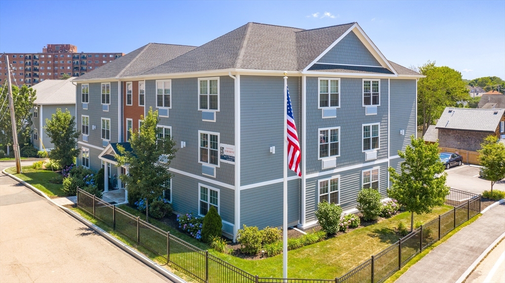 Click for 101 California Ave #204, Quincy, MA slideshow