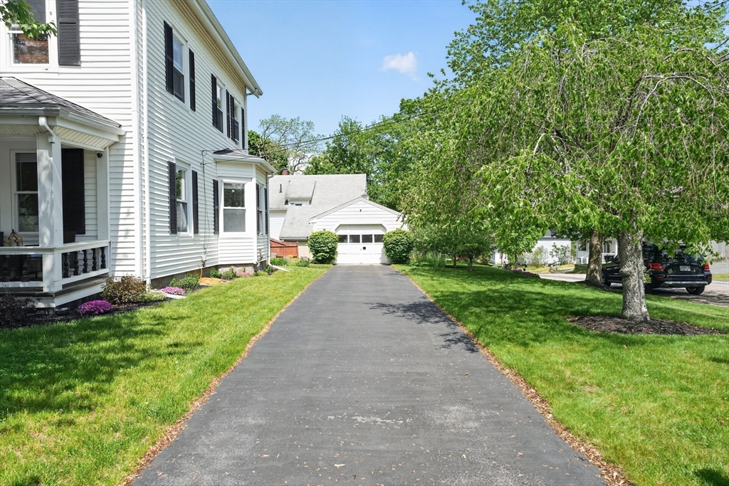 32 Grant Avenue