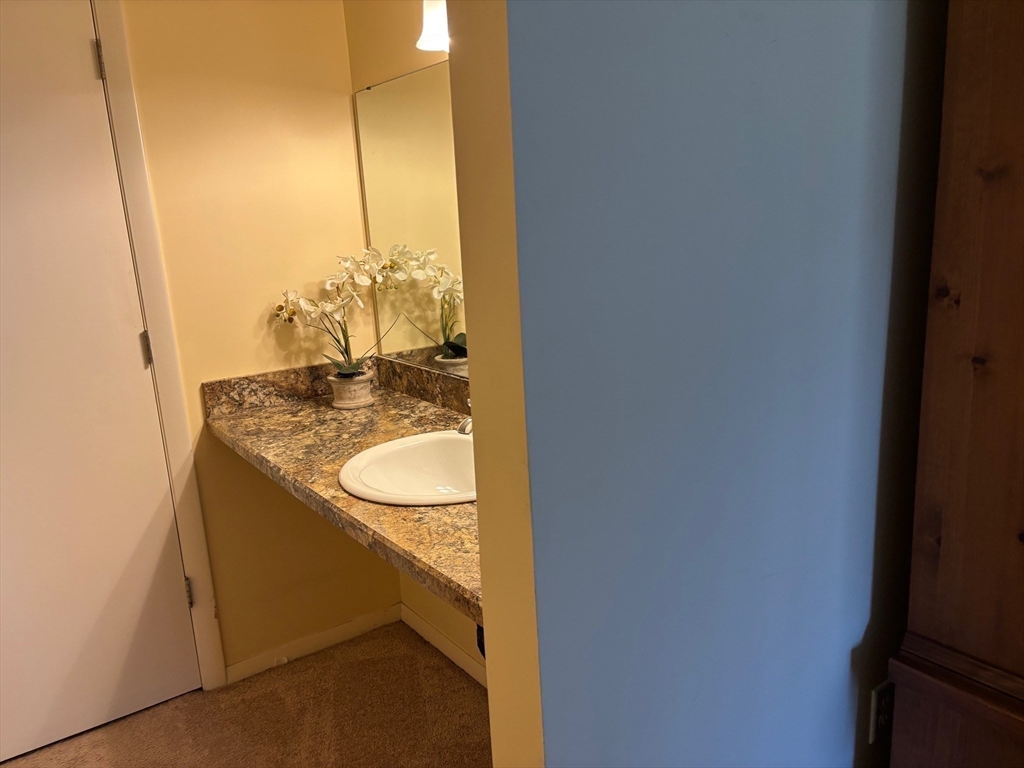 220 Nassau Drive #220, Springfield, MA, 220 Nassau Drive #220, Springfield, MA Photo #13