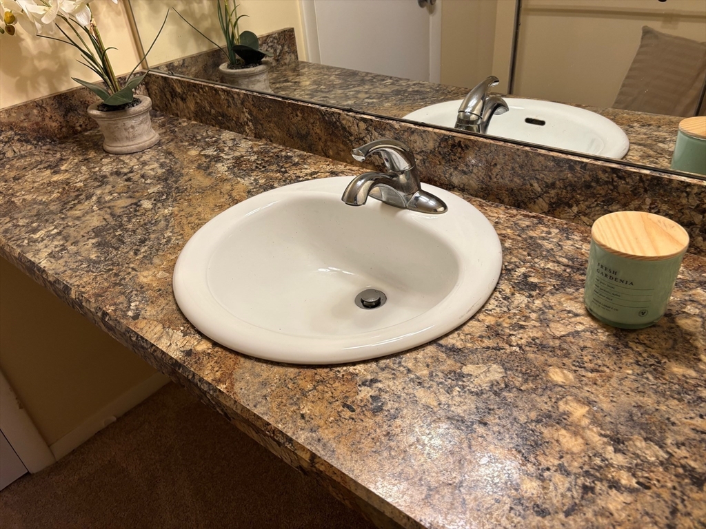 220 Nassau Drive #220, Springfield, MA, 220 Nassau Drive #220, Springfield, MA Photo #14