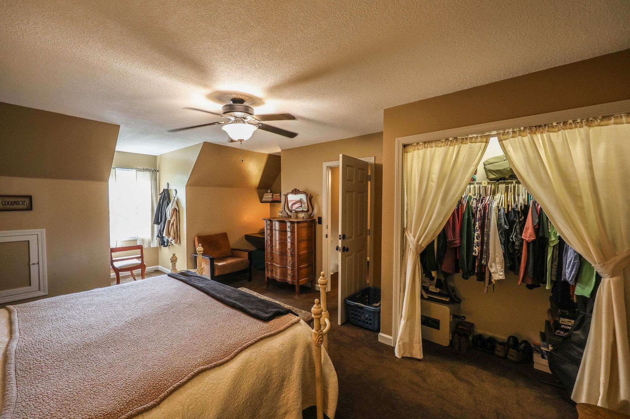 162 Jackson ST, Belchertown, MA, 162 Jackson ST, Belchertown, MA Photo #24