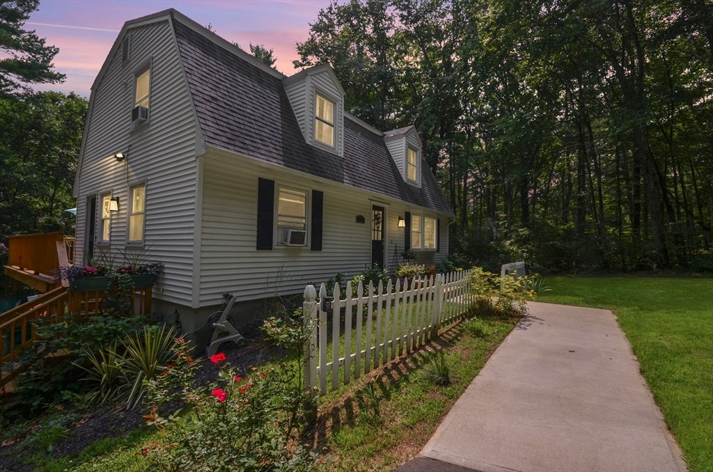 57 Quaker St, Northbridge, MA, 57 Quaker St, Northbridge, MA Photo #32