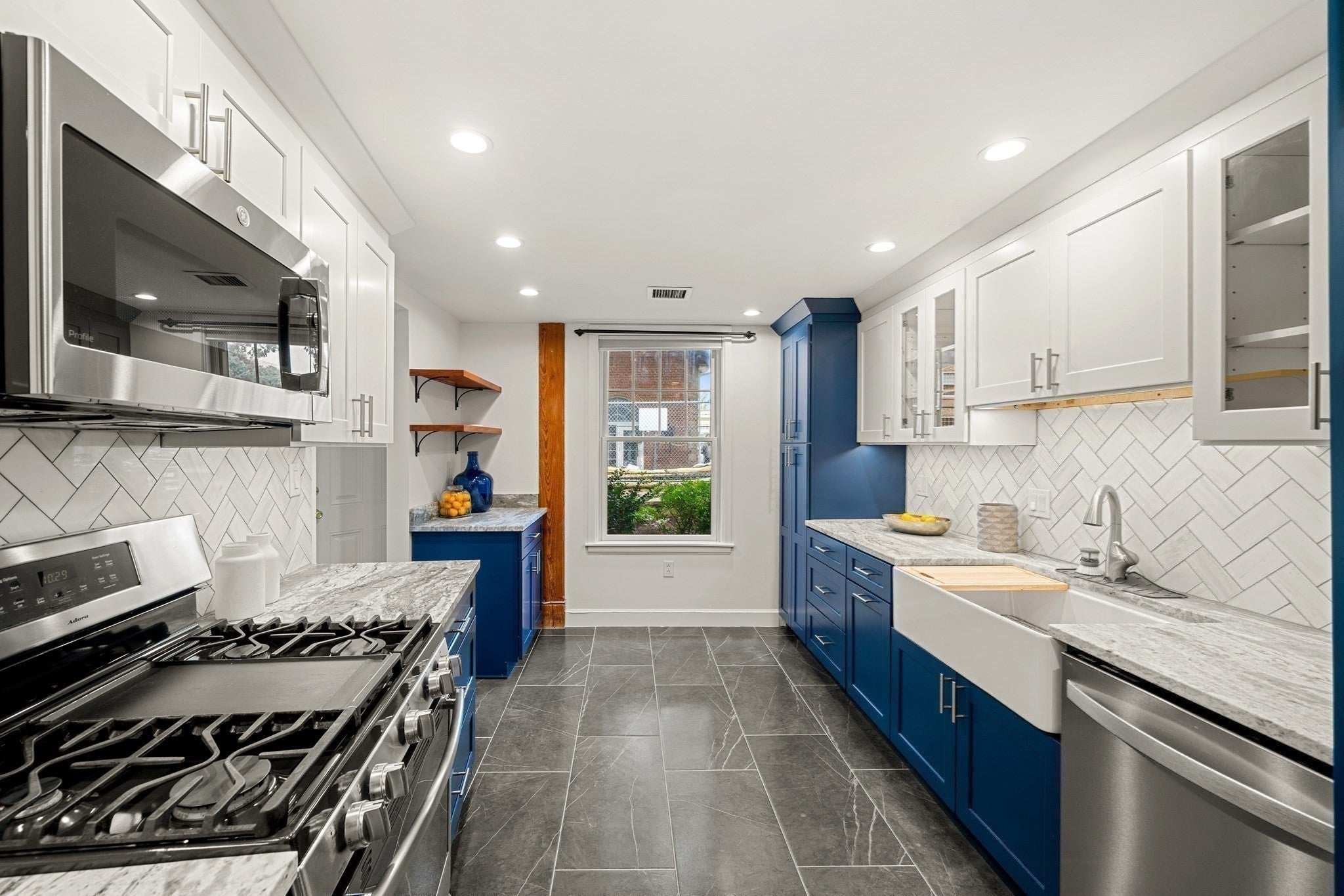 11 S Stone Mill Dr #712, Dedham, MA Photo #5