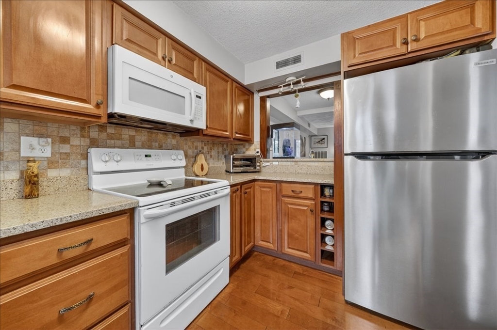 18 Beals Cove Road F