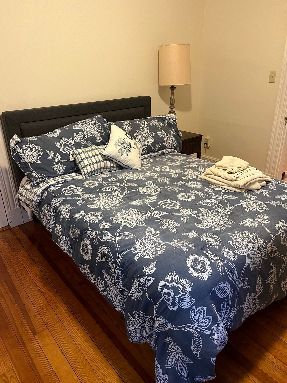 2 Bayard St 2
