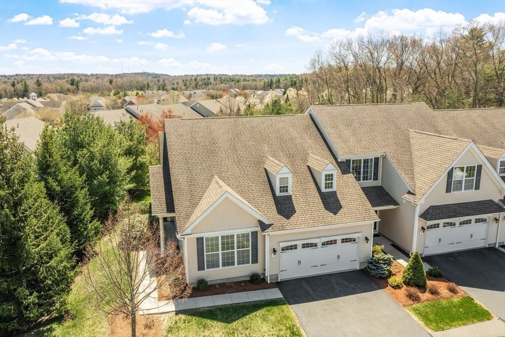 2 Hopkins Cir 2