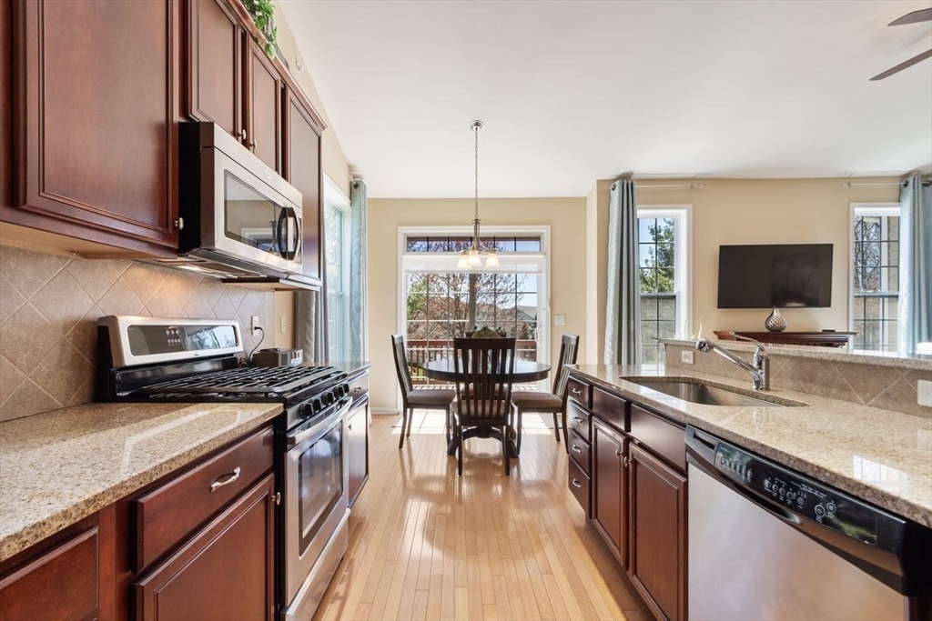 2 Hopkins Cir #2, Methuen, MA Photo #11