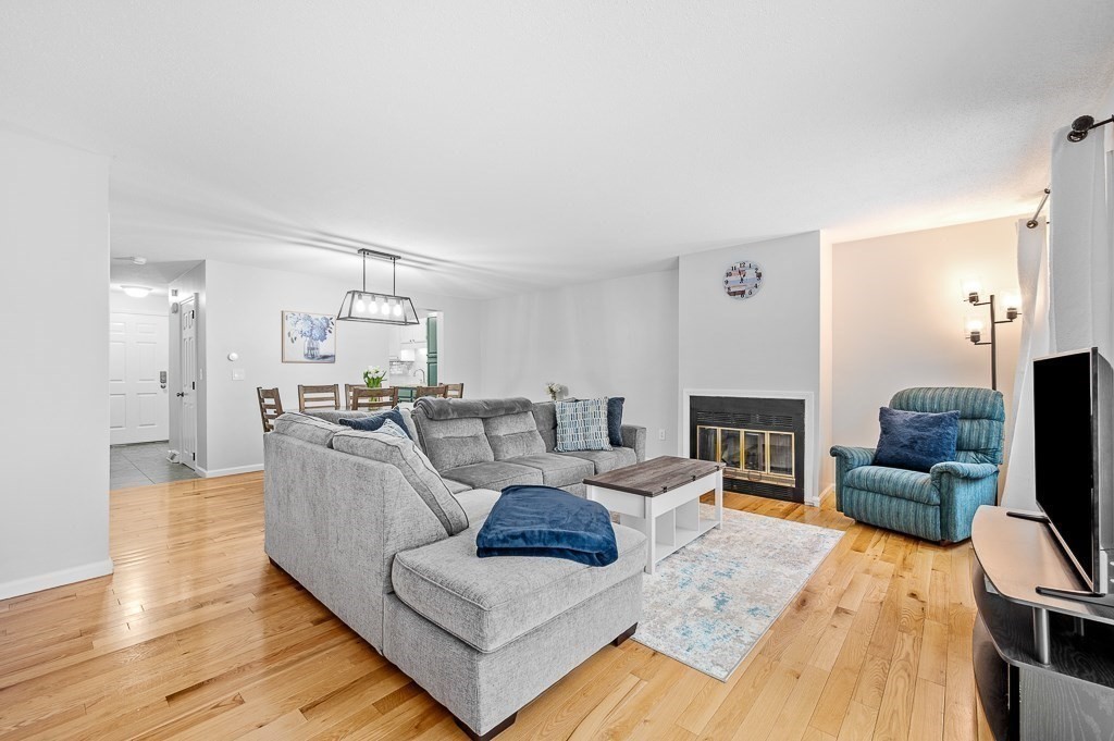 89 Laurelwood Drive 89