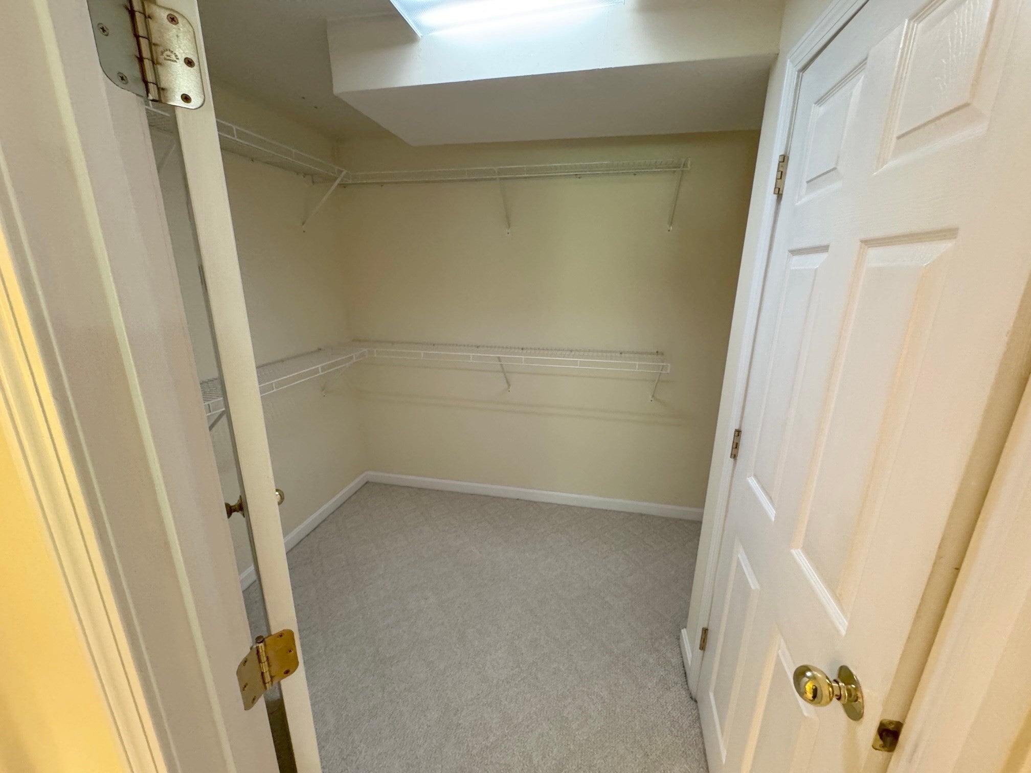 20 Emerald St, Tyngsborough, MA Photo #29