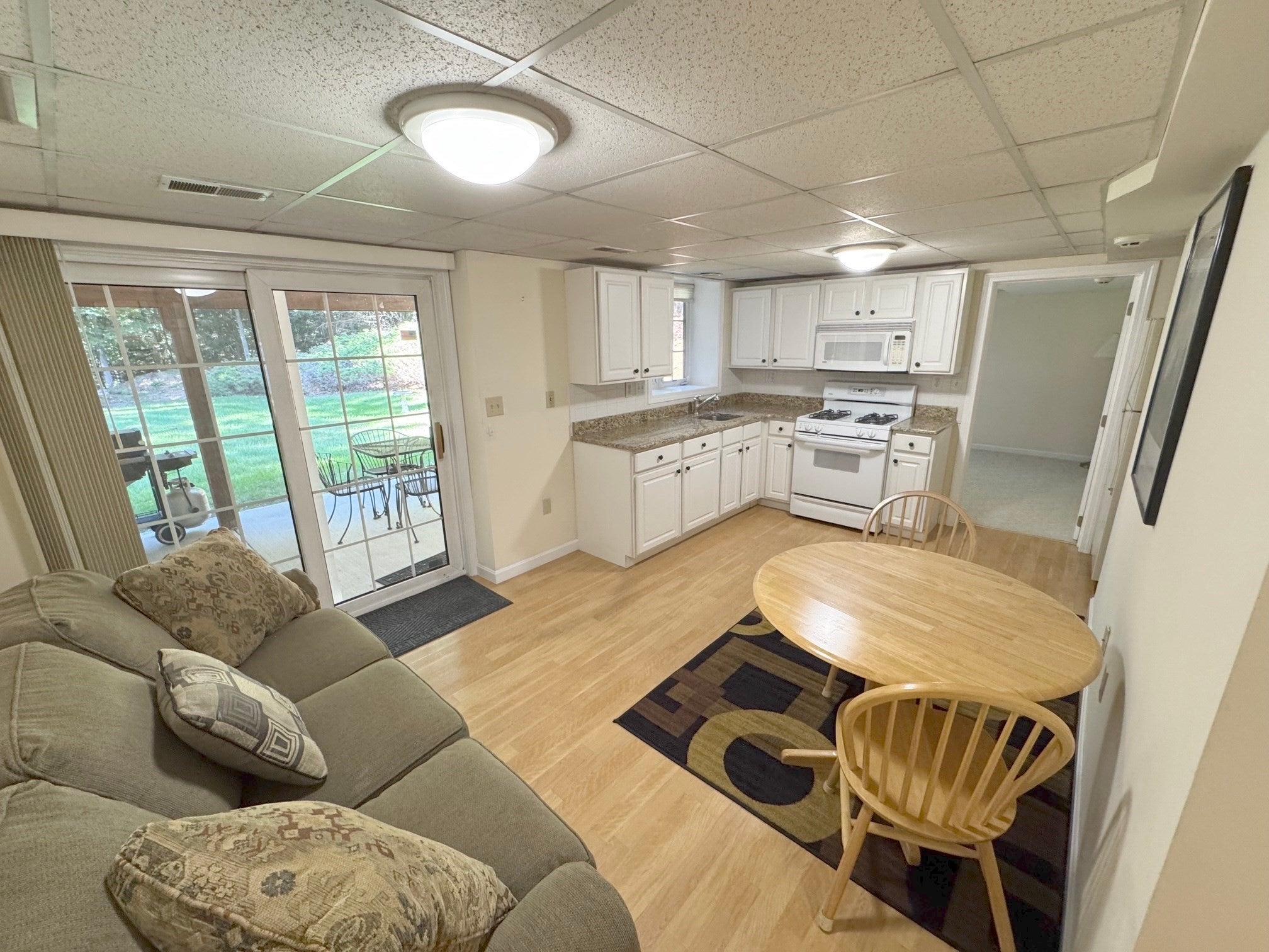 20 Emerald St, Tyngsborough, MA Photo #26