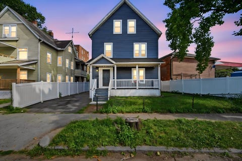 Photo of 15 Warriner Ave, Springfield, MA 01108 (MLS # 73556502)
