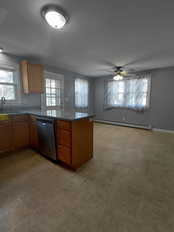 627-629 Westford St, Lowell, MA Photo #10