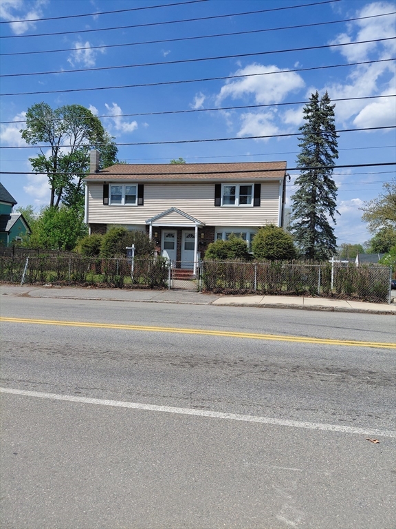 627-629 Westford St, Lowell, MA Photo #1