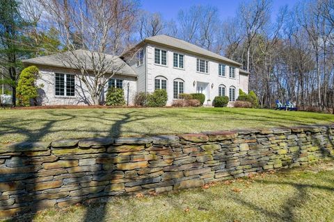 17 Briar Cliff Dr, Wilbraham, MA 01095 - MLS#: 73352017