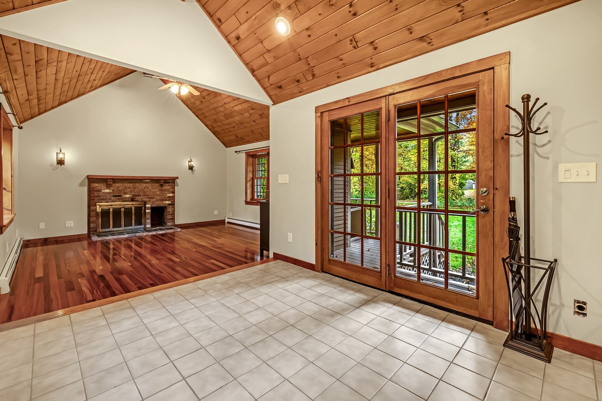 268 Forest St, Raynham, MA, 268 Forest St, Raynham, MA Photo #20