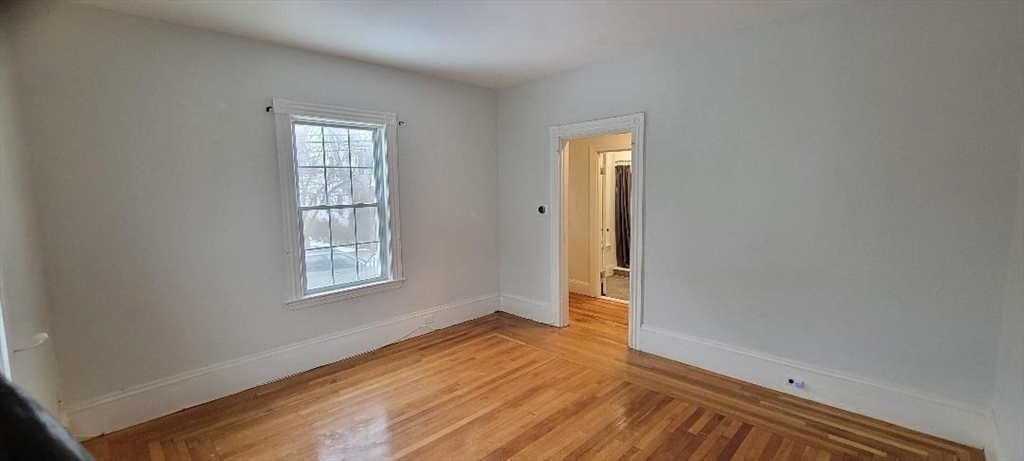 158-160 Roslindale Ave 1
