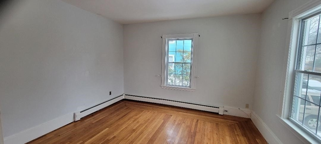158-160 Roslindale Ave 1