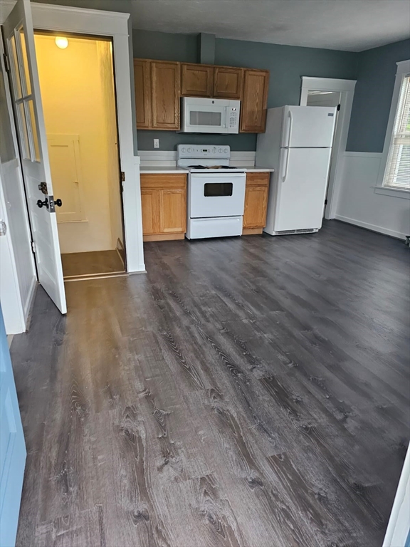 Photo of 1 Brookline Street, Webster, MA