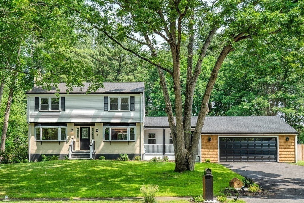 5 Franklin Avenue, Wilmington MA 01887