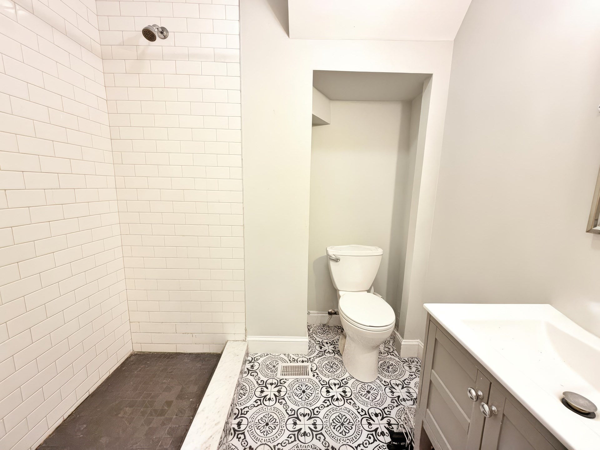 220 Bremen St #1, Boston, MA Photo #7