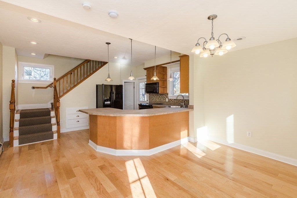 239 Howard St, Rockland, MA Photo #9