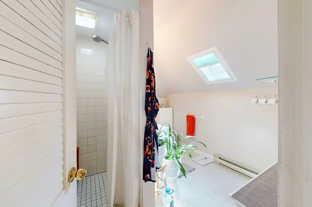 8 Douglas Ave #2, Somerville, MA, 8 Douglas Ave #2, Somerville, MA Photo #5
