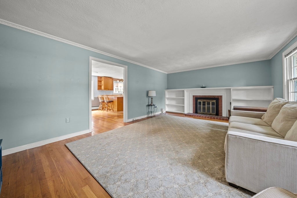 30 Alan Rd, Hamilton, MA, 30 Alan Rd, Hamilton, MA Photo #13