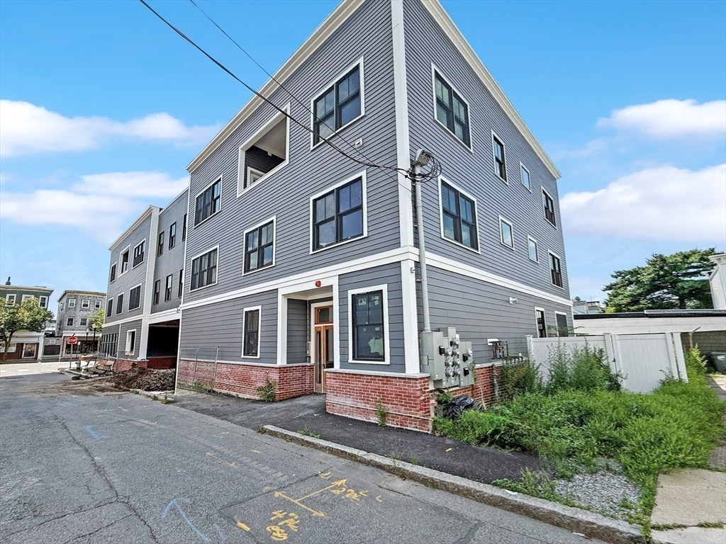 1 Marion Street 1