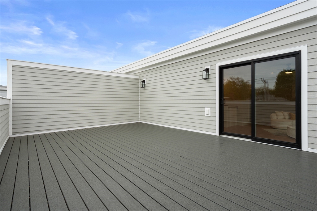 71 Mystic St, Arlington, MA Photo #13