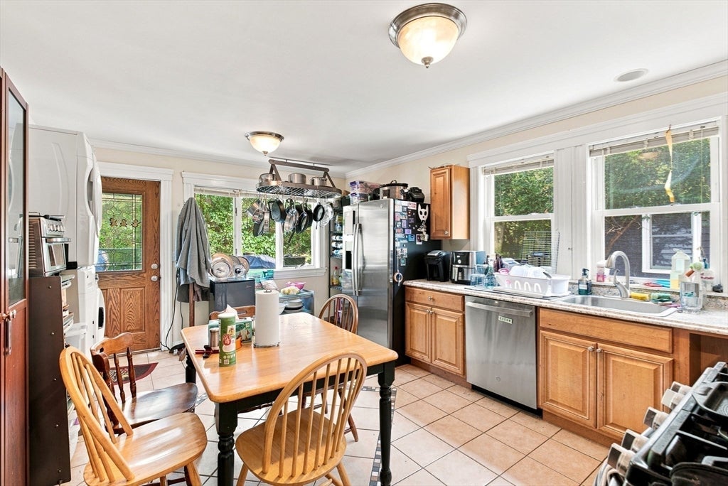 118 Auburn Street, Medford, MA, 118 Auburn Street, Medford, MA Photo #7
