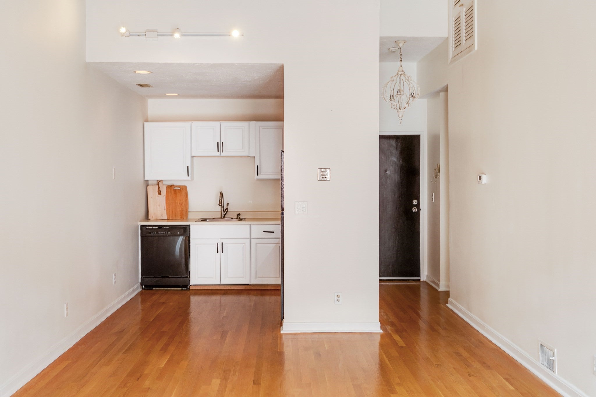 71 Princeton St #114, Chelmsford, MA, 71 Princeton St #114, Chelmsford, MA Photo #4