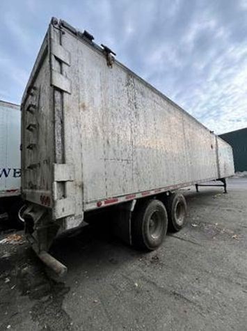 0 Trash & Demo Hauler