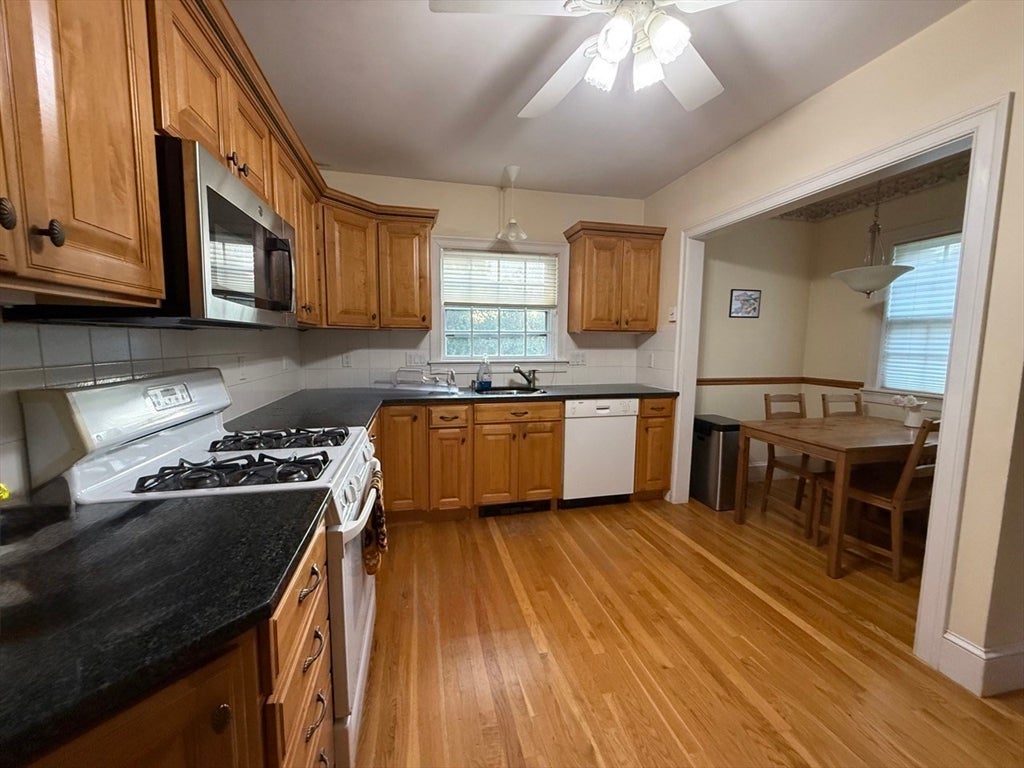 111 Highland Ave, Winchester, MA, 111 Highland Ave, Winchester, MA Photo #9