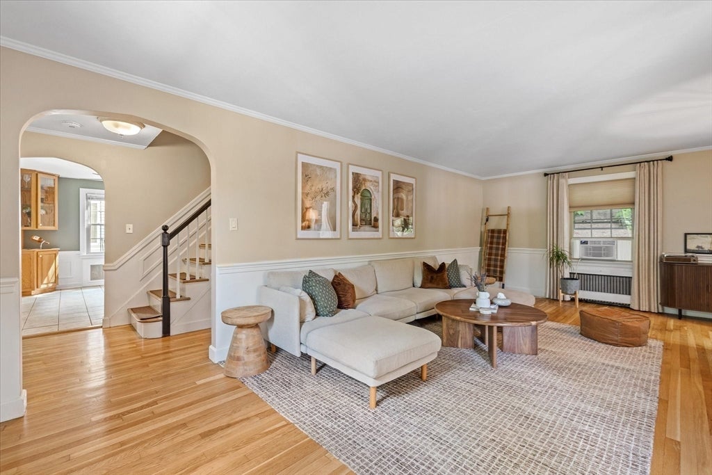 30 Saint Elmo Rd, Worcester, MA, 30 Saint Elmo Rd, Worcester, MA Photo #6