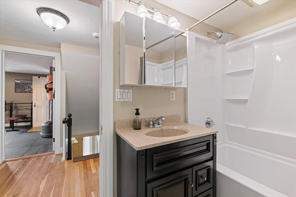 30 Saint Elmo Rd, Worcester, MA, 30 Saint Elmo Rd, Worcester, MA Photo #27