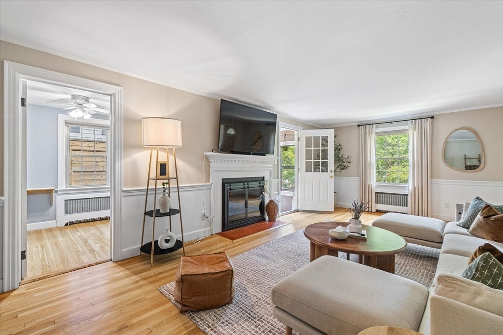30 Saint Elmo Rd, Worcester, MA, 30 Saint Elmo Rd, Worcester, MA Photo #8