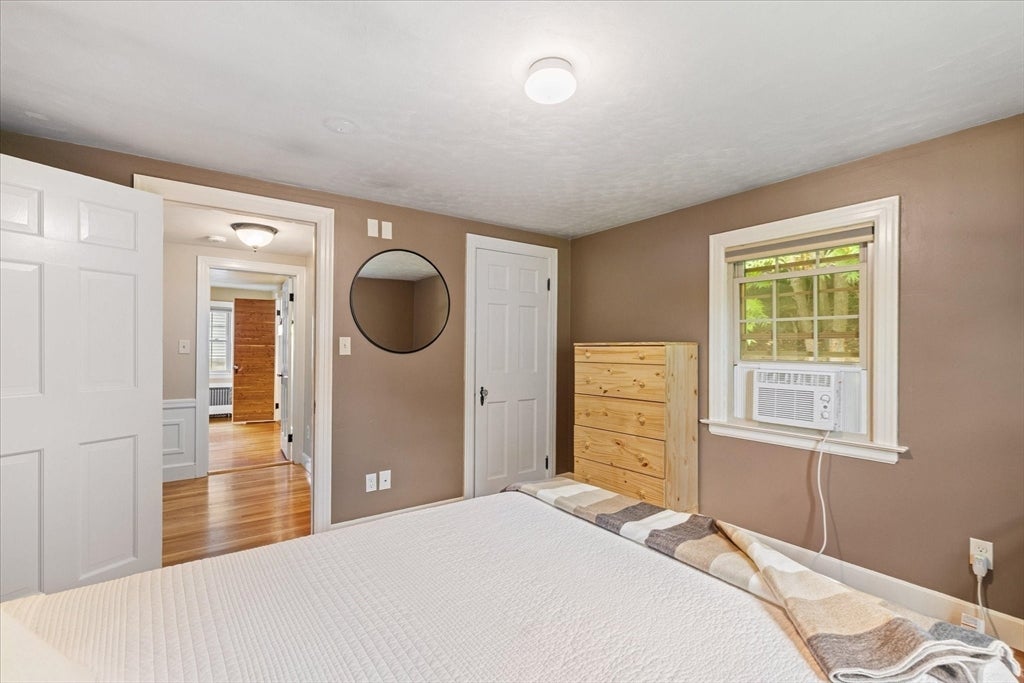 30 Saint Elmo Rd, Worcester, MA, 30 Saint Elmo Rd, Worcester, MA Photo #23
