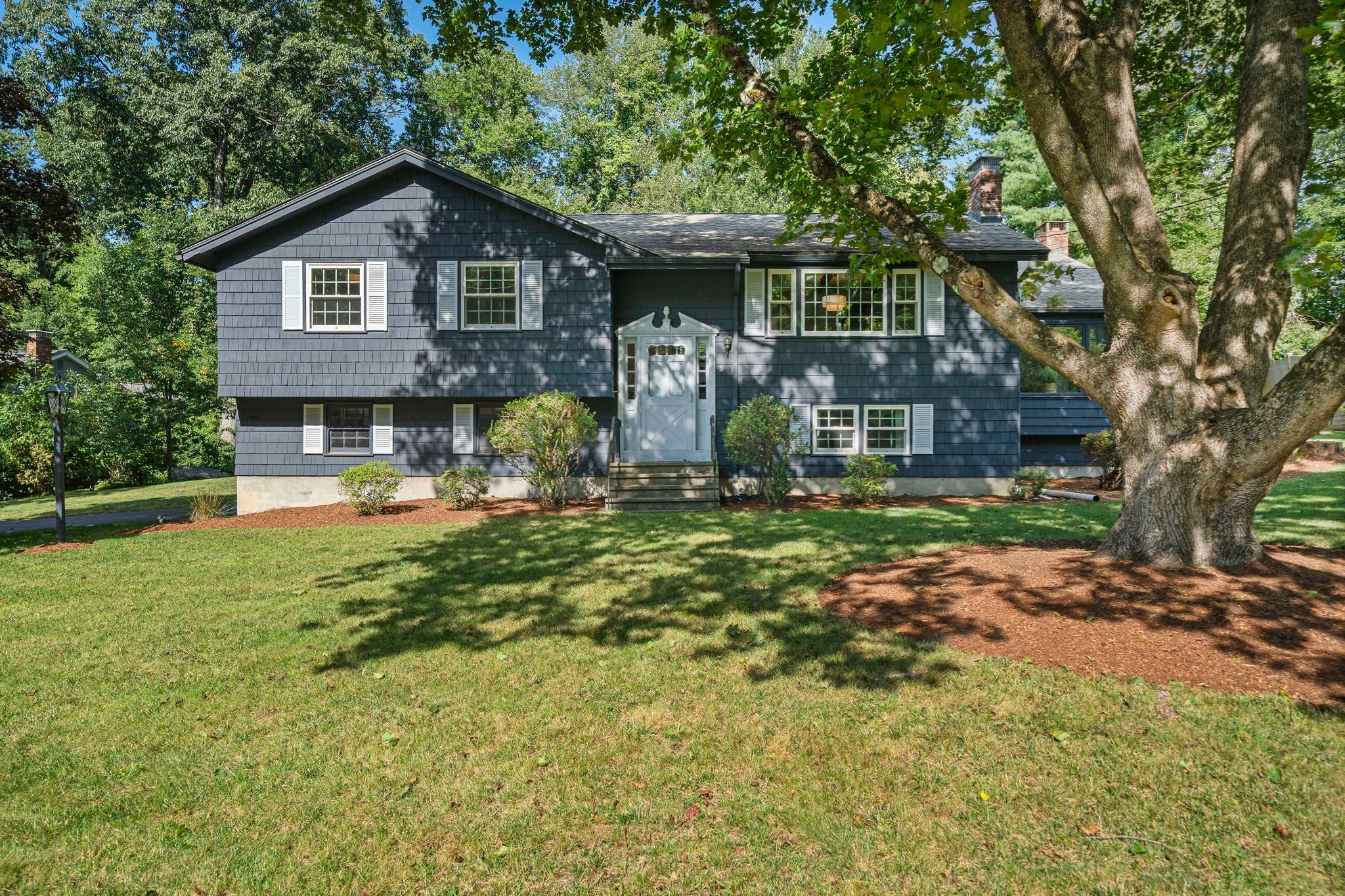 5 Cowdrey Ln, Acton, MA Photo #1