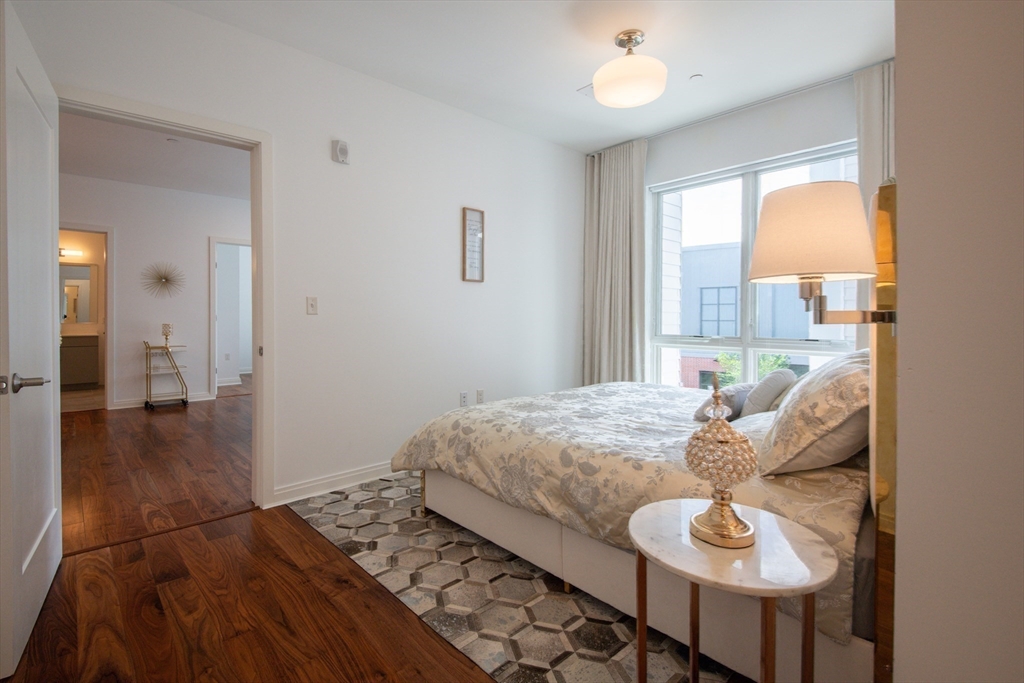 Boston, Massachusetts 02130, United States, 3 Bedrooms Bedrooms, ,2 BathroomsBathrooms,Residential,Active,166128