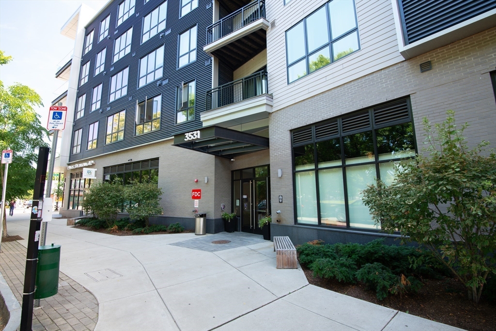 3531 Washington St 316