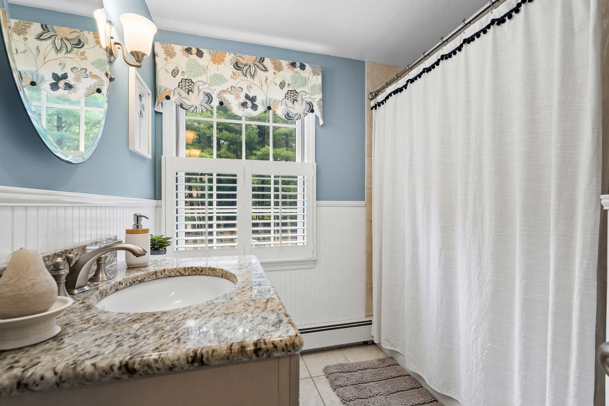 28 Lady Slipper Cir, Pembroke, MA Photo #20