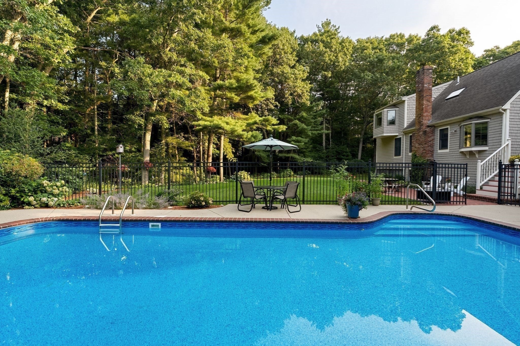 28 Lady Slipper Cir, Pembroke, MA Photo #32