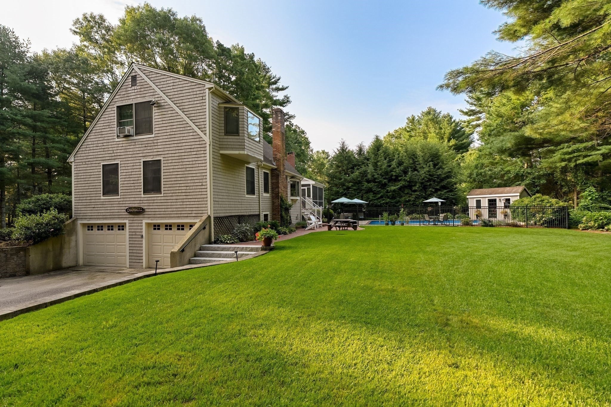28 Lady Slipper Cir, Pembroke, MA Photo #37